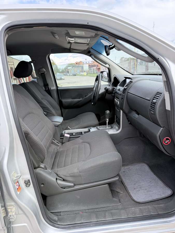 Nissan Pathfinder 2007 — photo 15