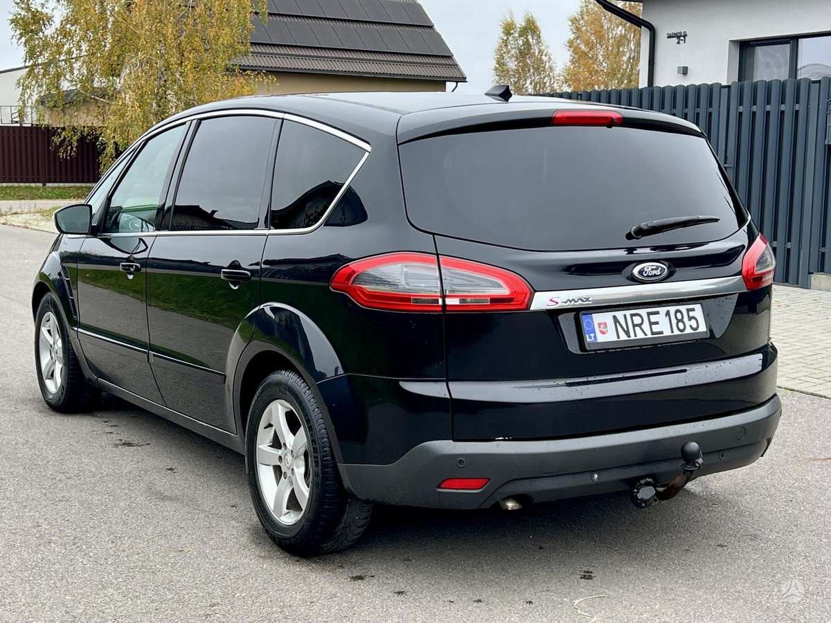 Ford S-MAX 2014 — interior