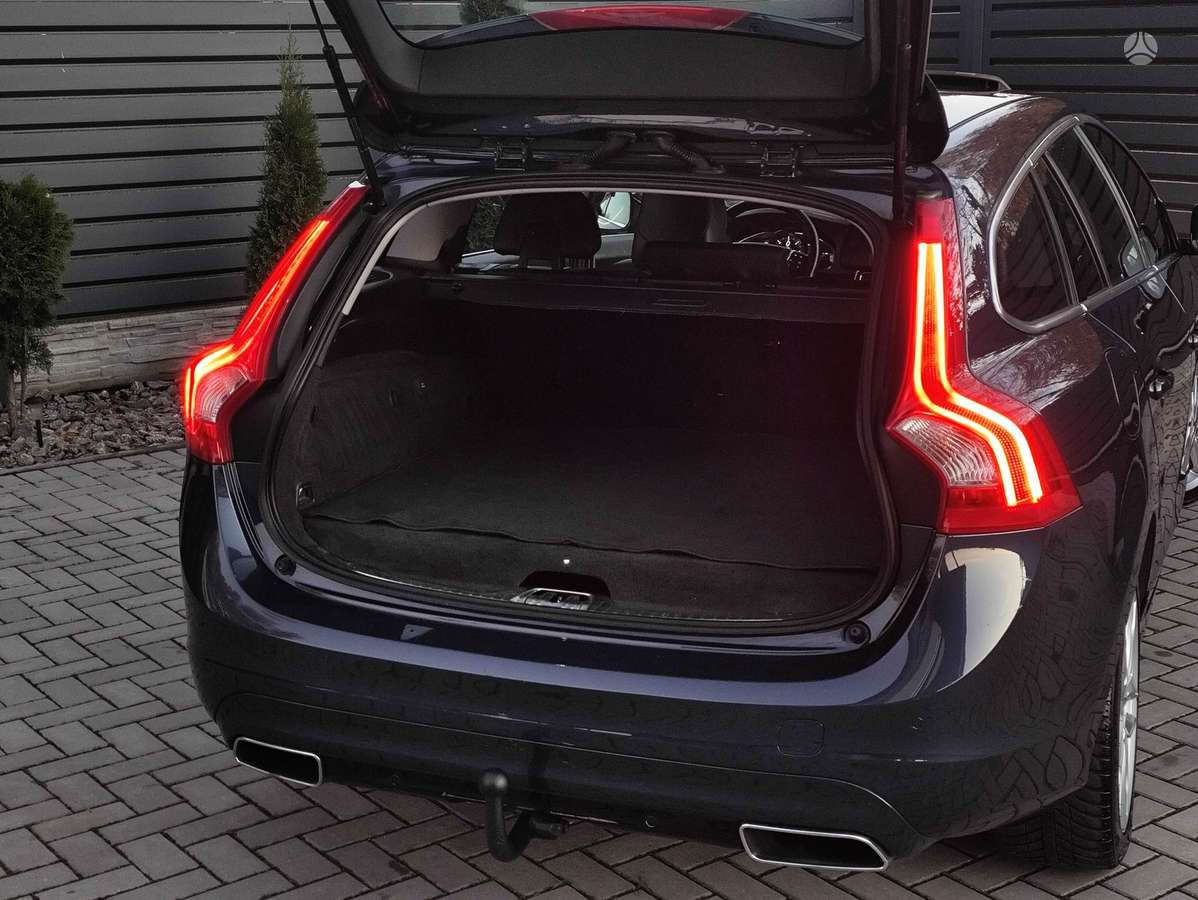 Volvo V60 2014 — photo 26