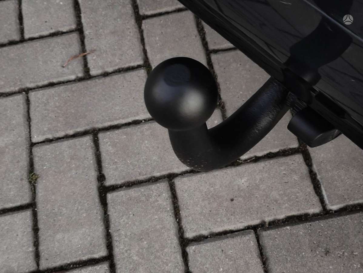 Volvo V60 2014 — photo 28