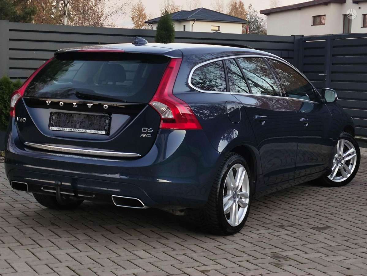Volvo V60 2014 — photo 6