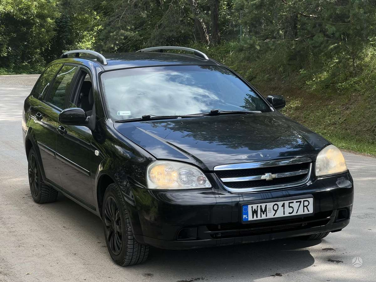 Chevrolet Lacetti 2008 — вигляд ззаду