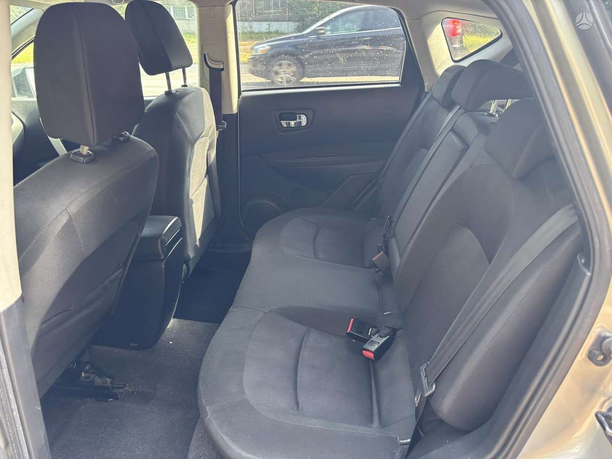 Nissan Qashqai 2011 — photo 11