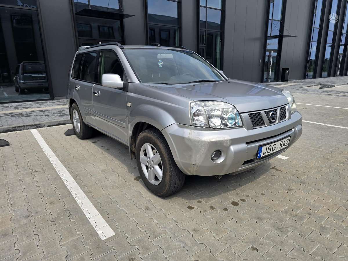 Nissan X-Trail 2005 — engine 2184 cm³, 136 HP (100kW)