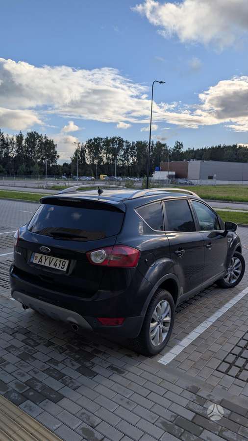 Ford Kuga 2011 — двигун 2000 cm³, 163 HP (120kW)