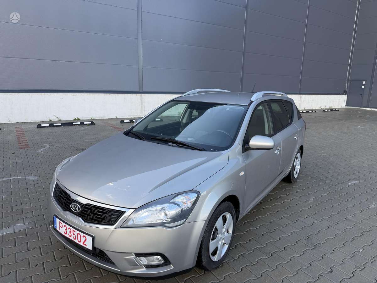 Kia Ceed 2010 — photo 5