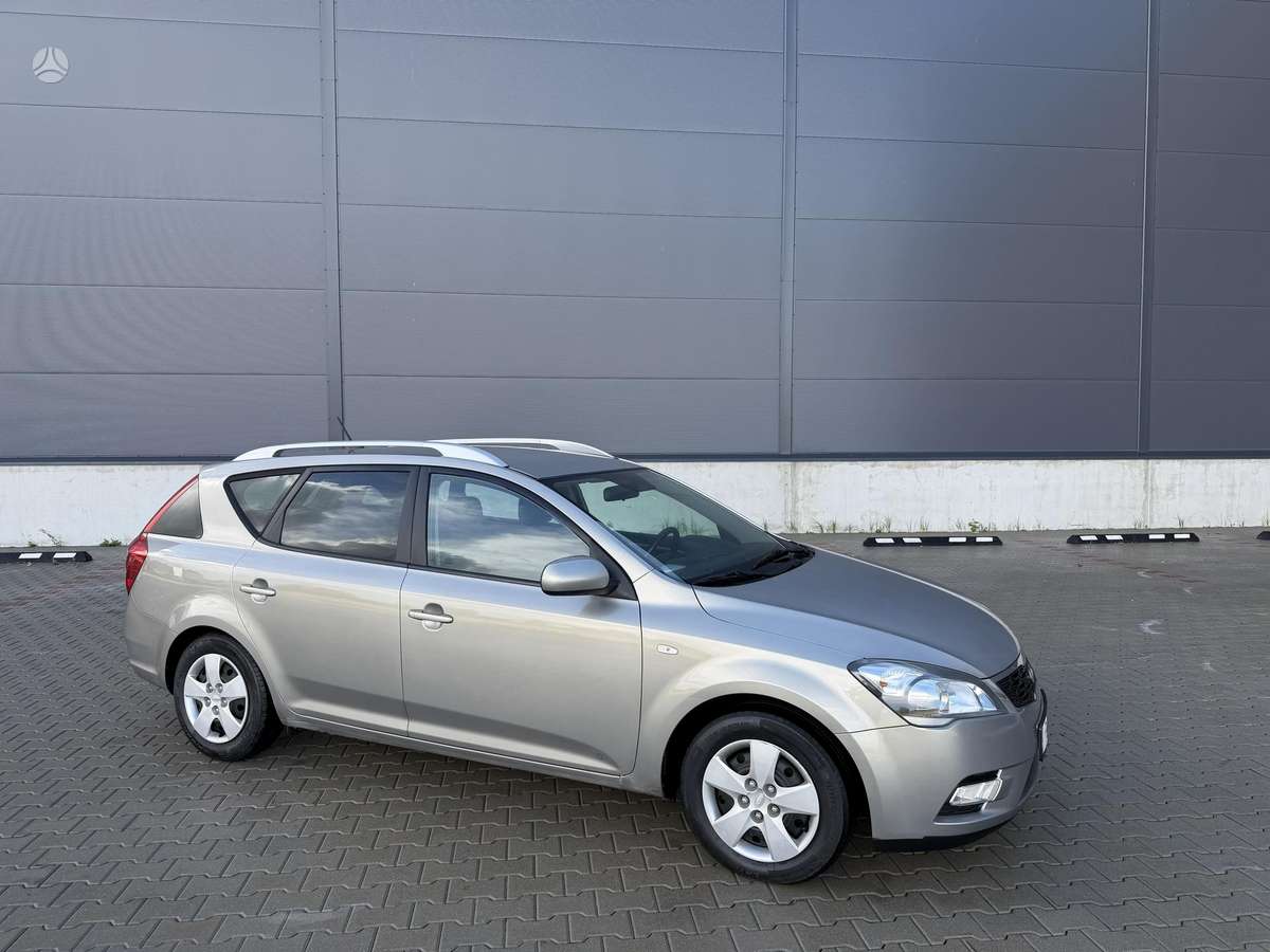 Kia Ceed 2010 — photo 6