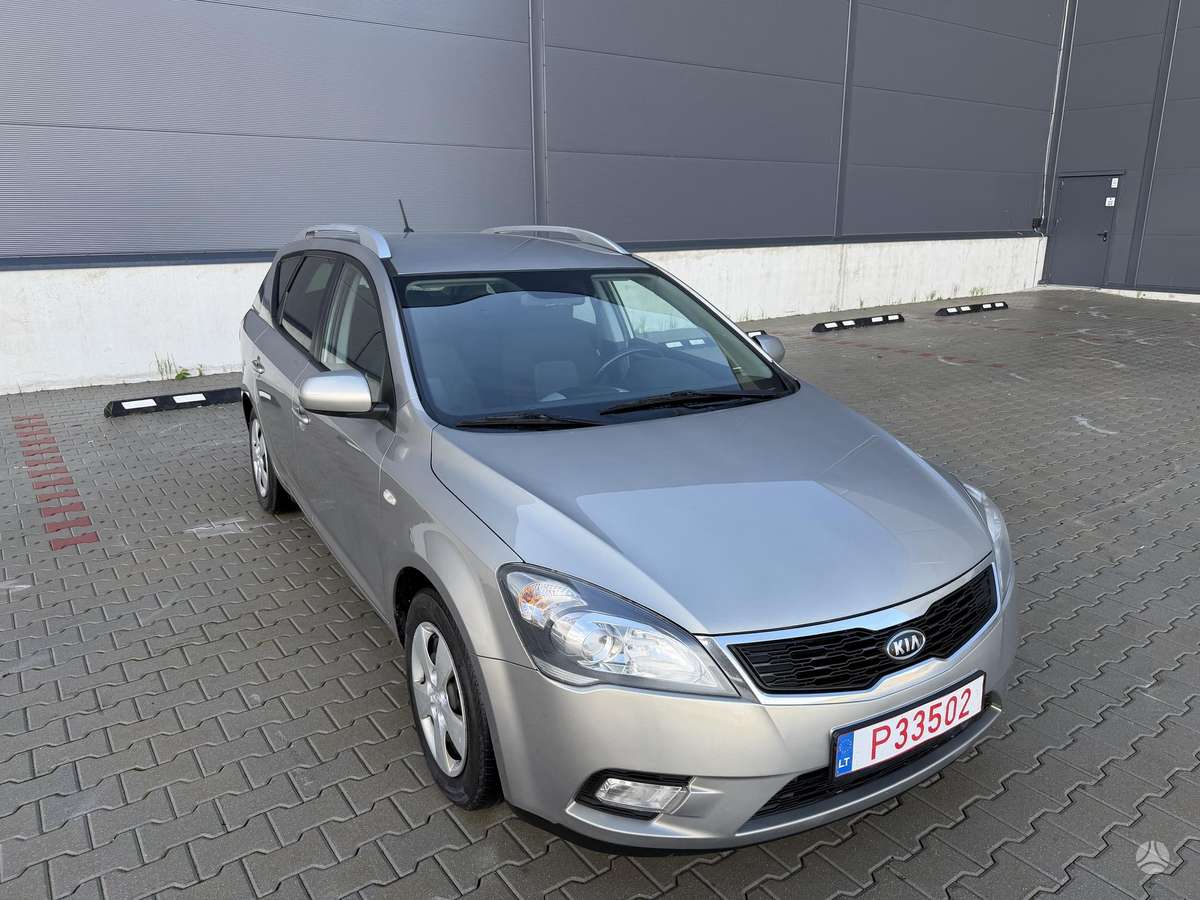 Kia Ceed 2010 — photo 7