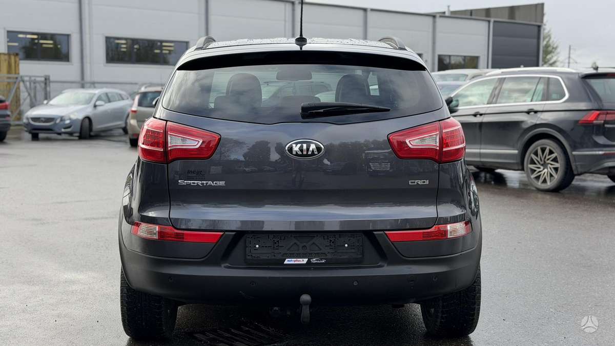 Kia Sportage 2013 — engine 1685 cm³, 116 HP (85kW)