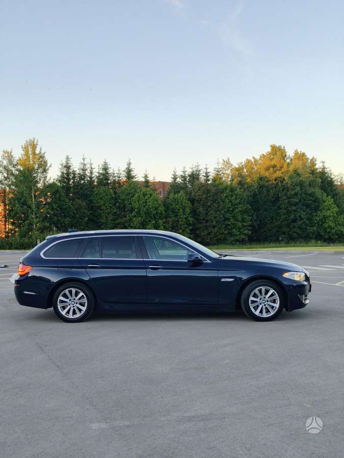 BMW 530 2012 — photo 5