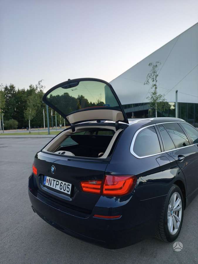 BMW 530 2012 — photo 7