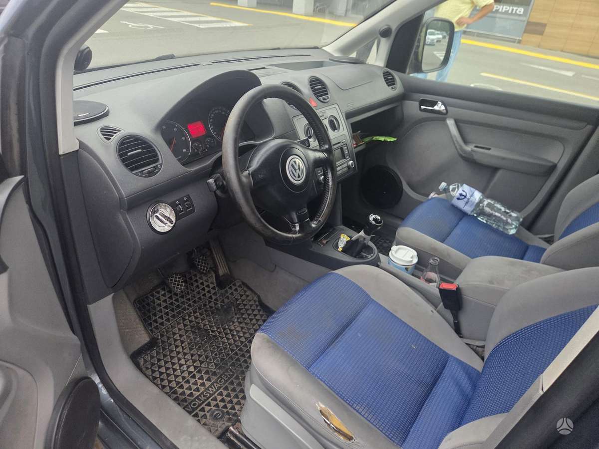 Volkswagen Caddy 2005 — photo 5