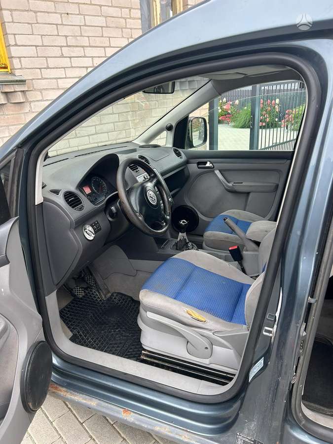 Volkswagen Caddy 2005 — photo 5