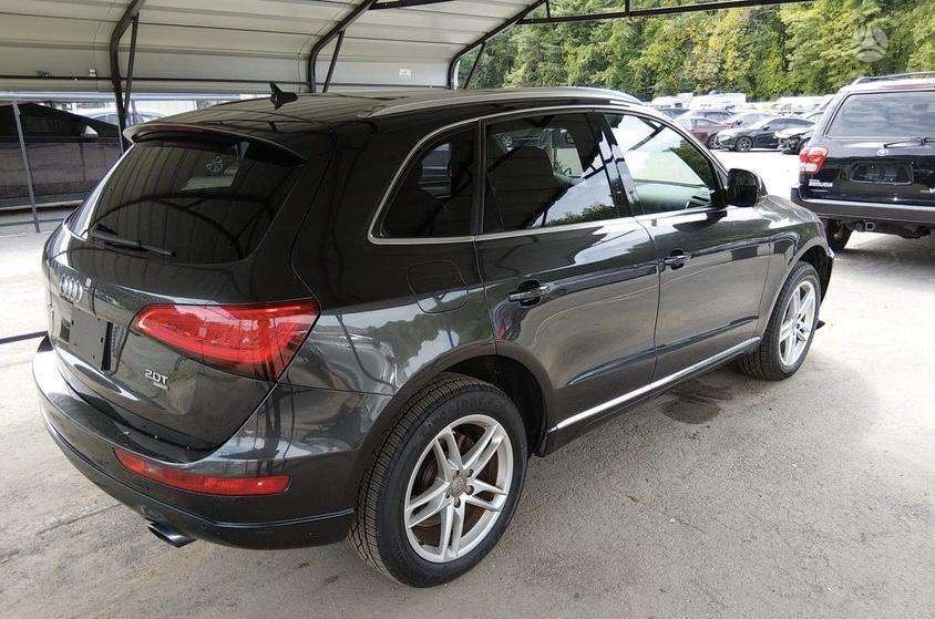 Audi Q5 2014 — rear view