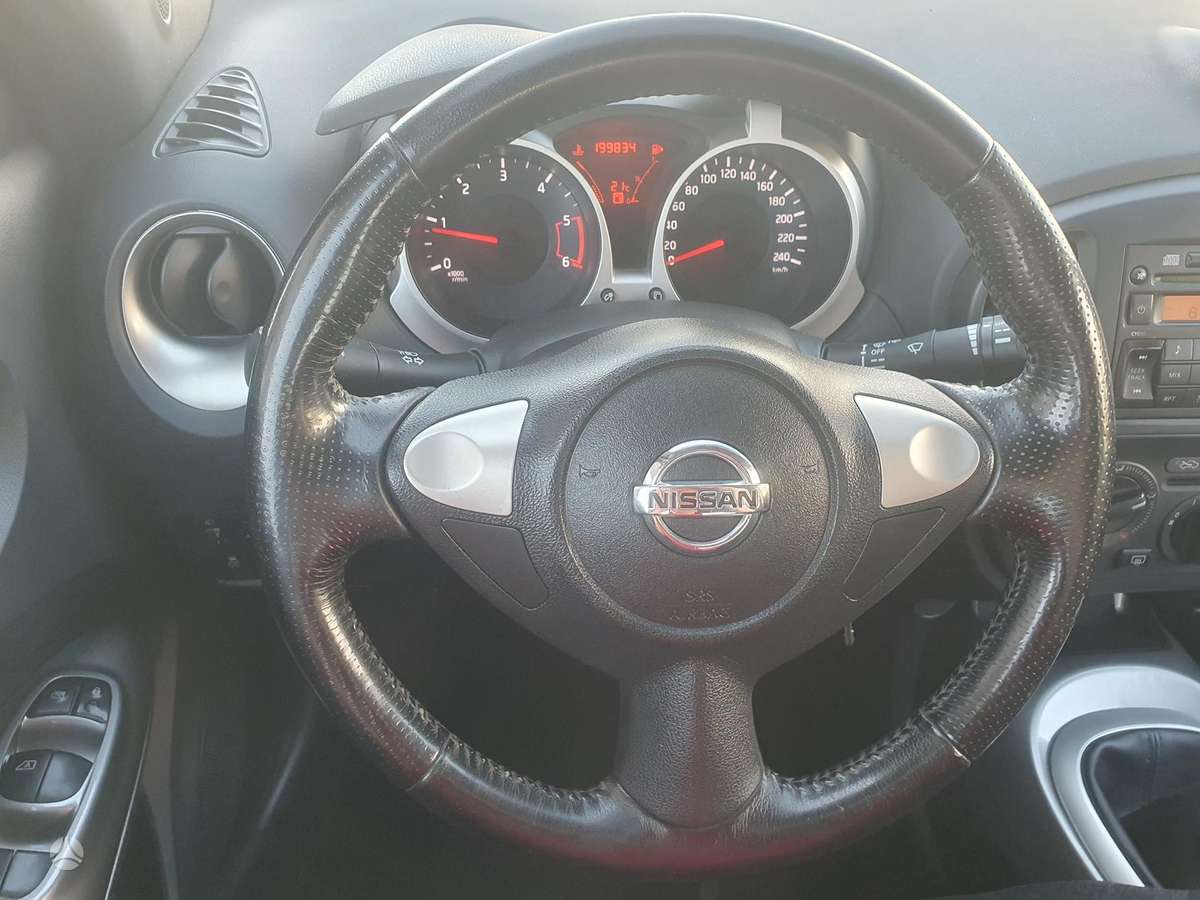 Nissan Juke 2013 — photo 21