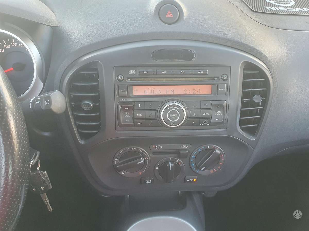 Nissan Juke 2013 — photo 25