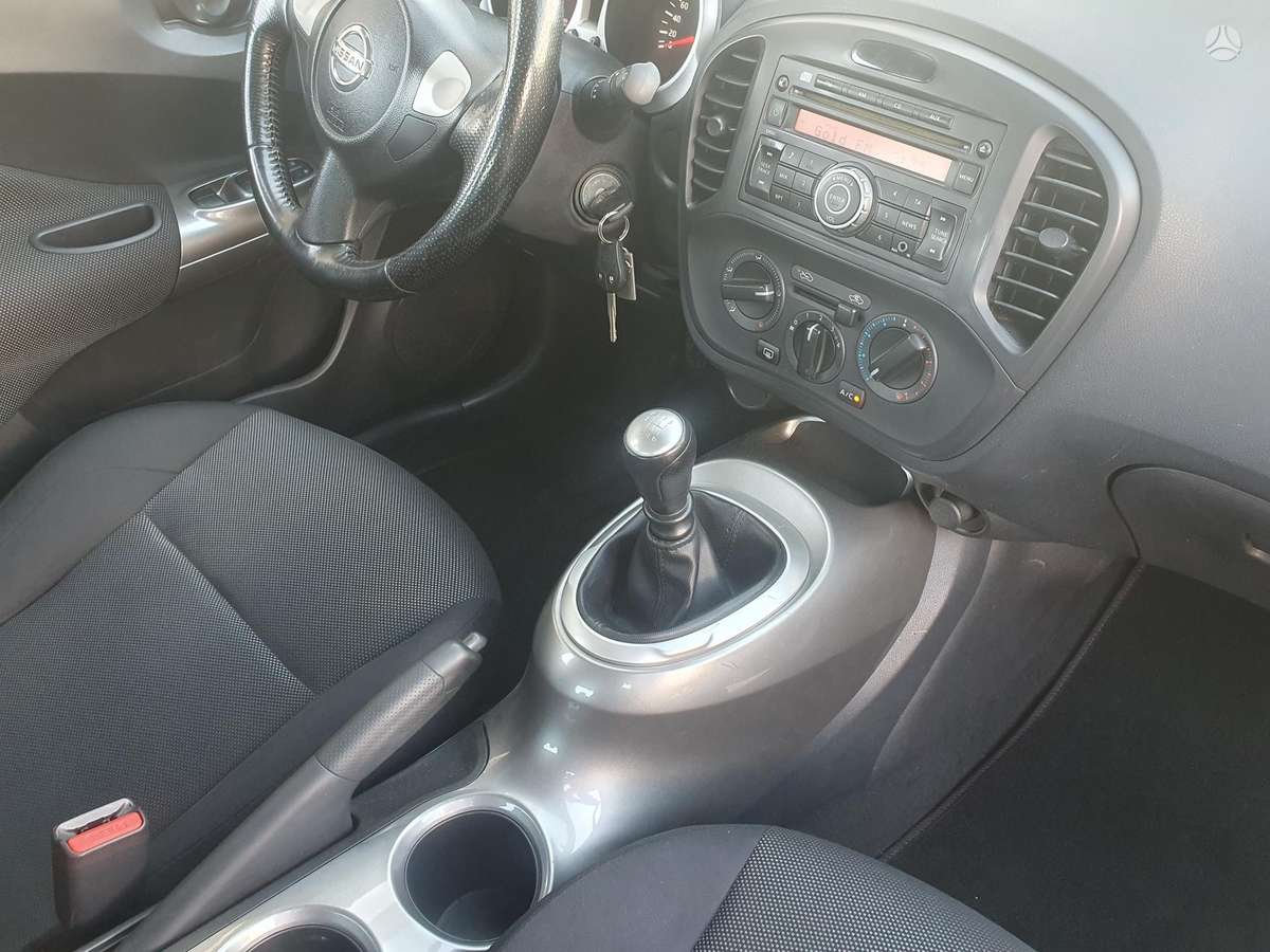 Nissan Juke 2013 — photo 29