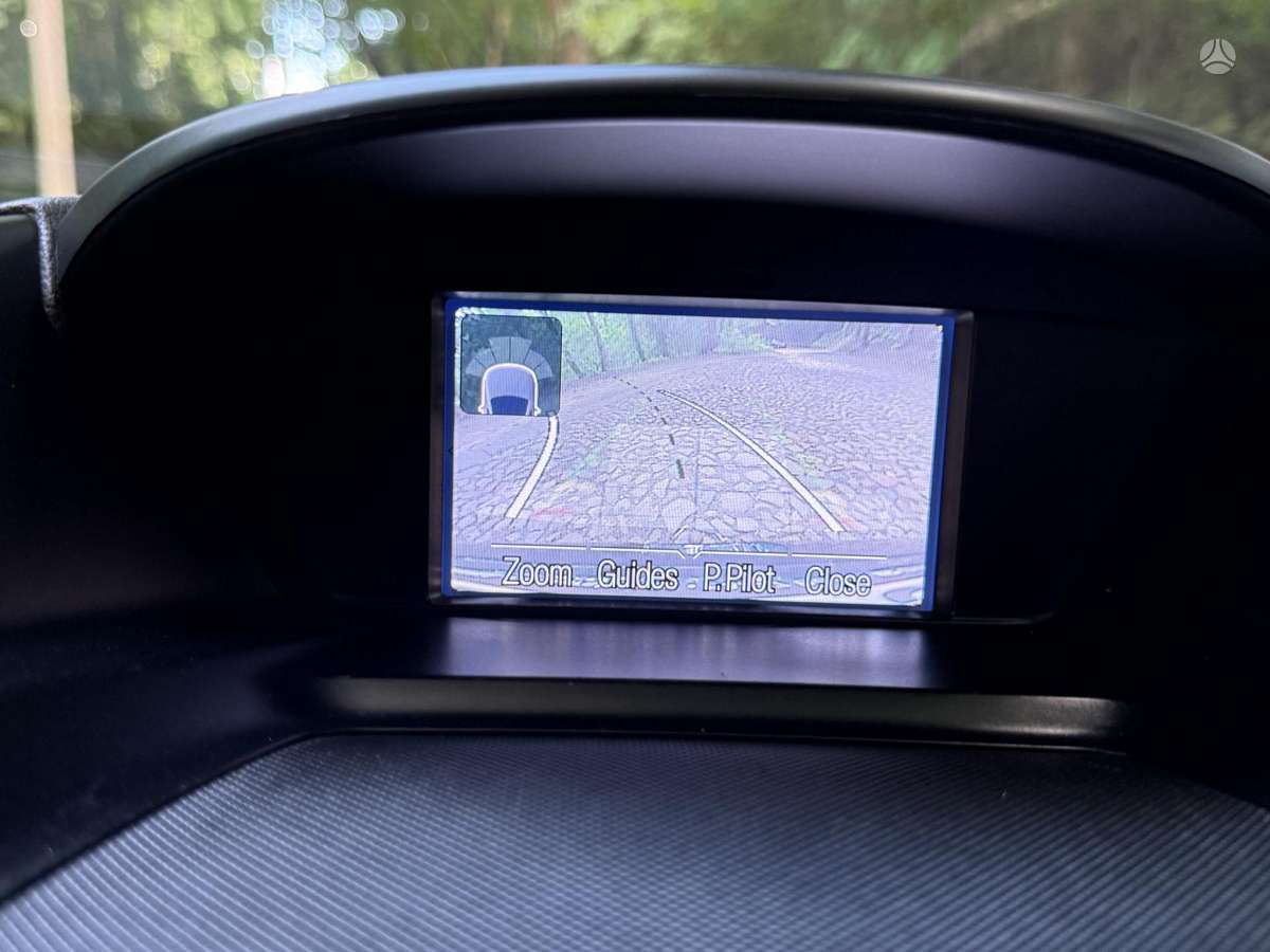 Ford Kuga 2015 — фото 18