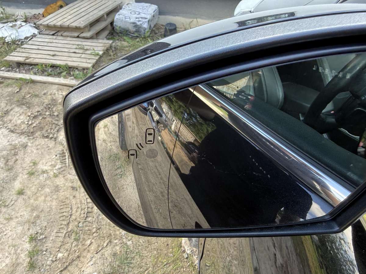 Ford Kuga 2015 — фото 30
