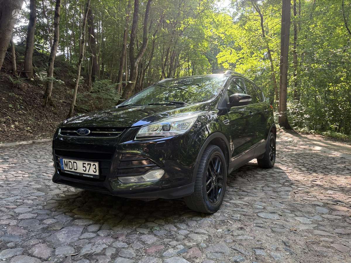 Ford Kuga 2015 — двигун 1997 cm³, 179 HP (132kW)