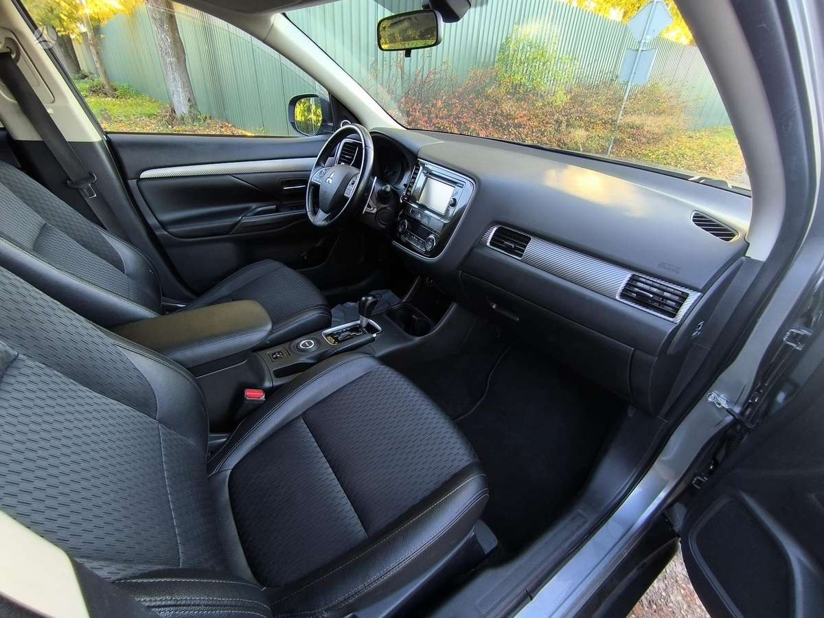 Mitsubishi Outlander 2014 — фото 15