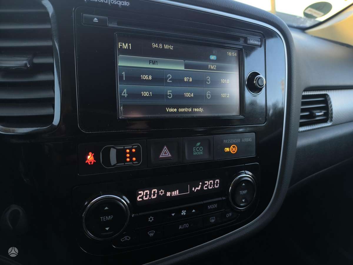 Mitsubishi Outlander 2014 — фото 18