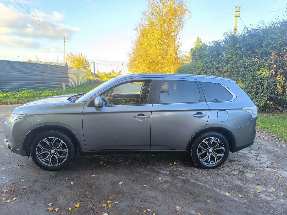 Mitsubishi Outlander 2014 — двигун 2268 cm³, 150 HP (110kW)