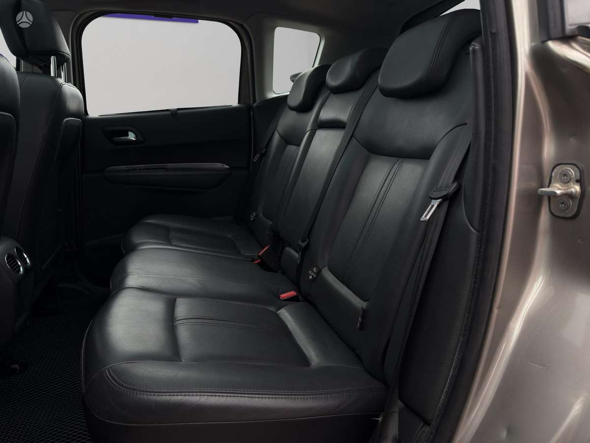 Peugeot 3008 2009 — photo 12