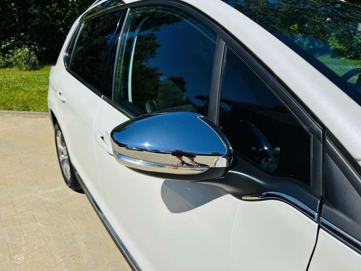 Peugeot 2008 2015 — photo 8