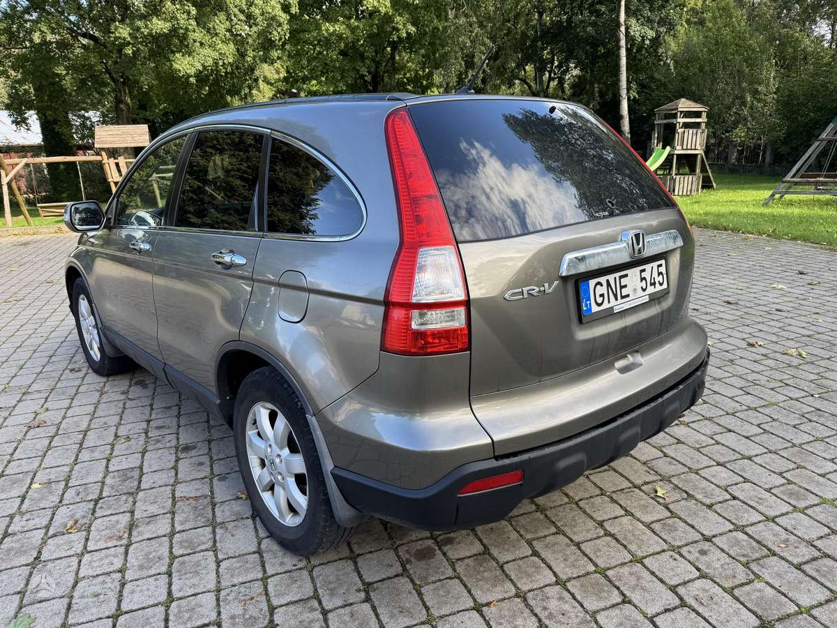 Honda CR-V 2009 — engine 2204 cm³, 140 HP (103kW)