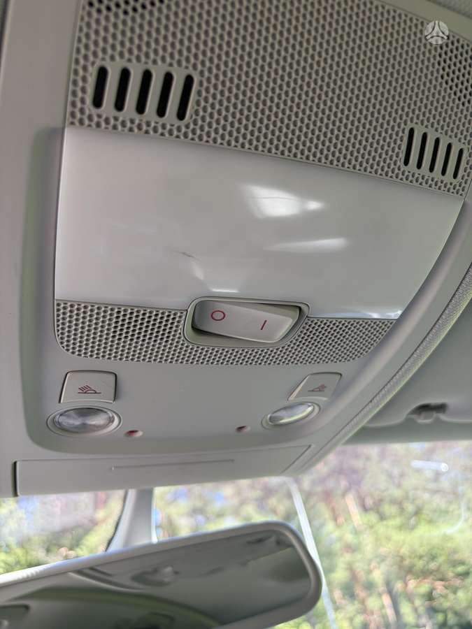 Audi A4 2014 — photo 10