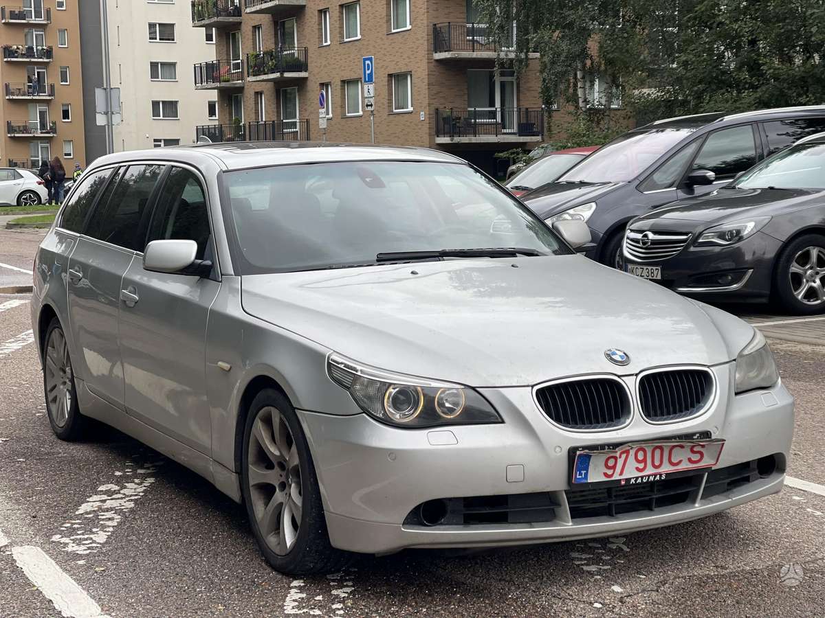 BMW 530 2004 — vehicle for AFU Ukraine