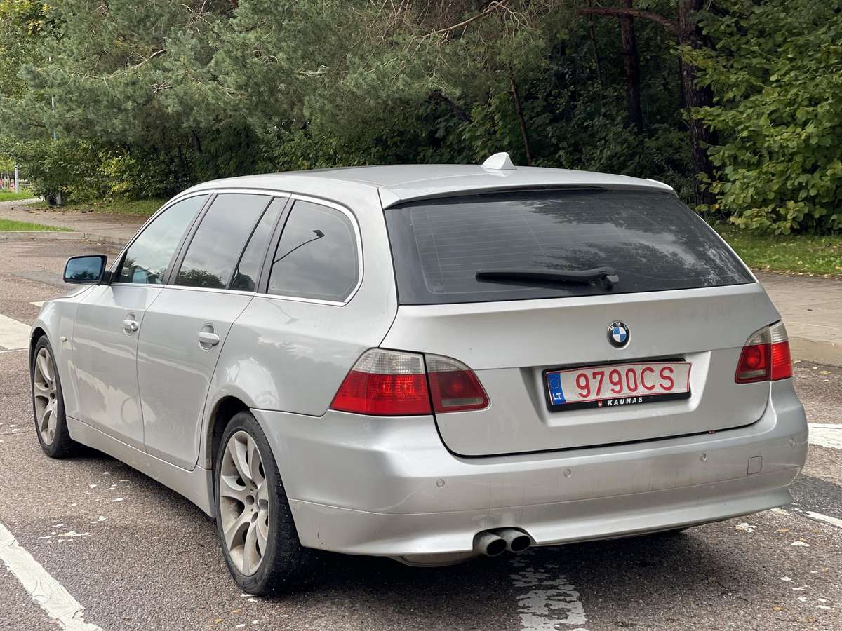 BMW 530 2004 — photo 5