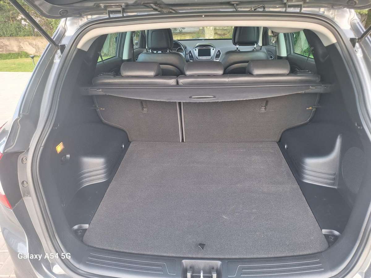 Hyundai ix35 2015 — photo 17