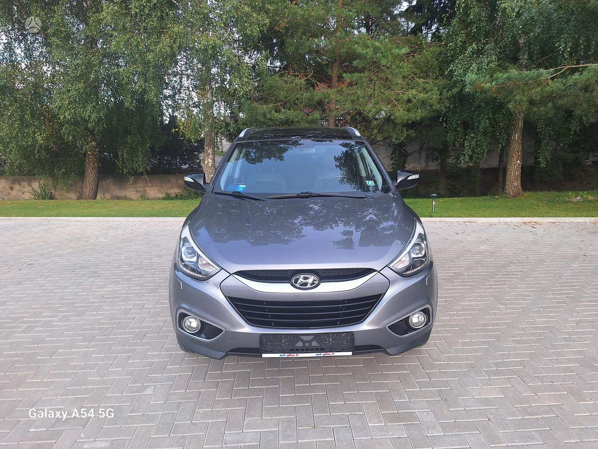 Hyundai ix35 2015 — rear view