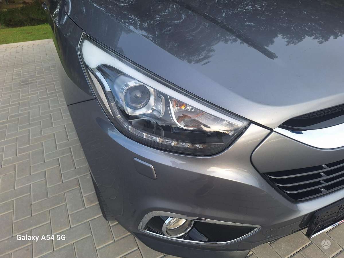 Hyundai ix35 2015 — photo 9