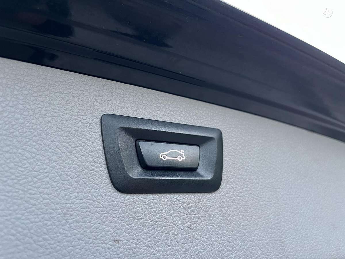 BMW 320 2013 — photo 13