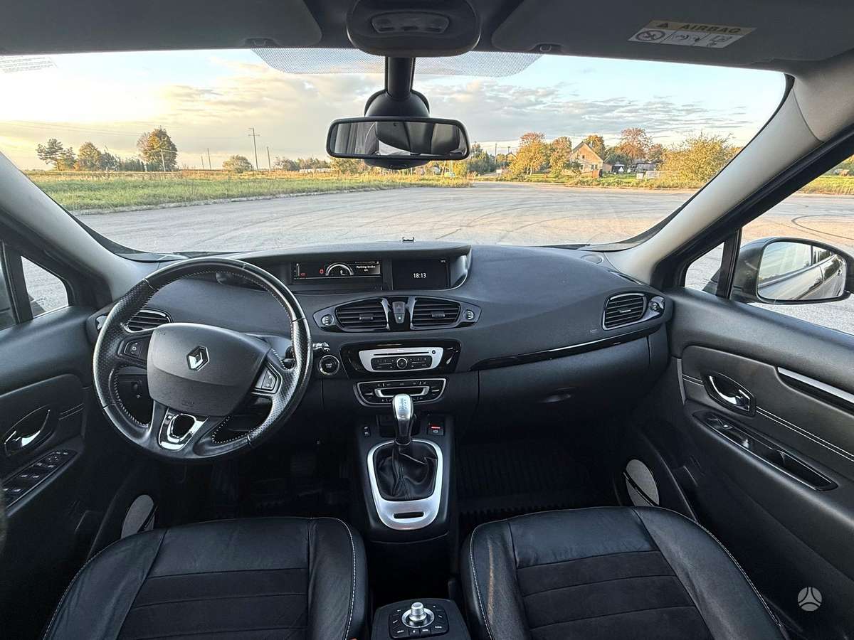 Renault Scenic 2015 — photo 10
