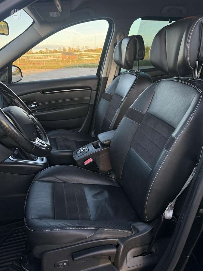 Renault Scenic 2015 — photo 12