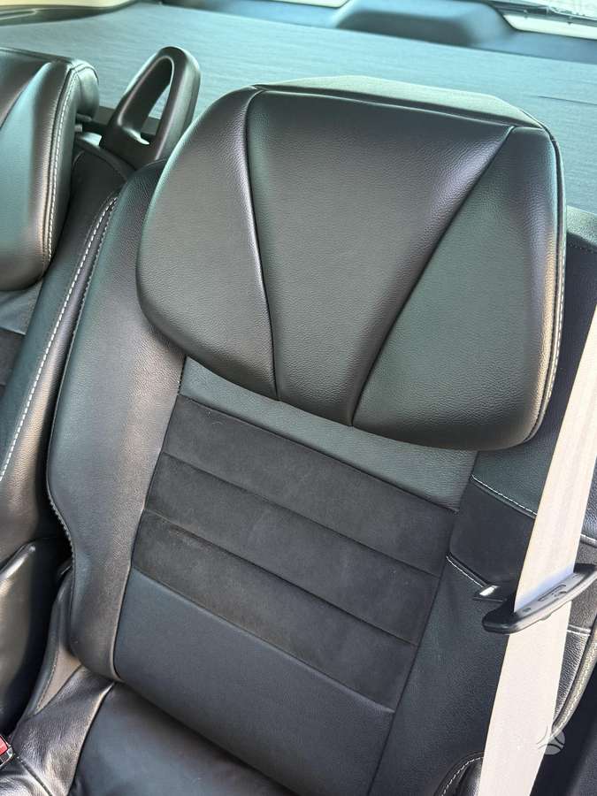 Renault Scenic 2015 — photo 18