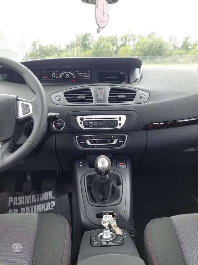 Renault Grand 2012 — photo 8