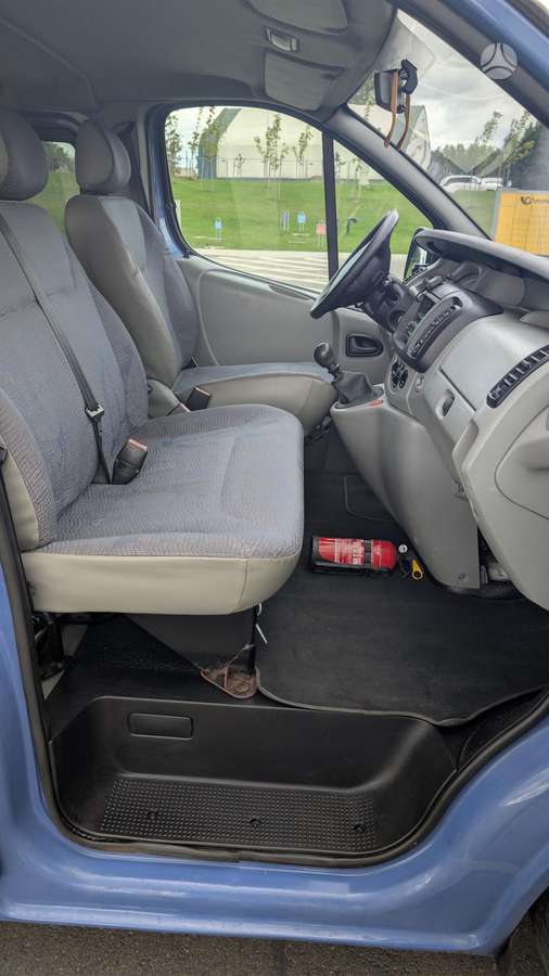 Renault Trafic 2004 — photo 6