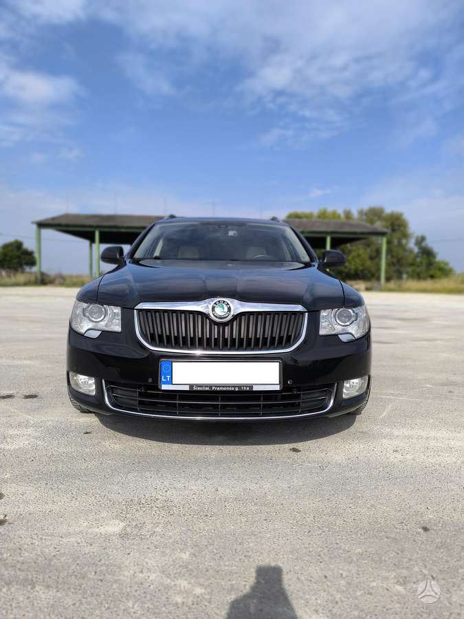 Skoda Superb 2012 — photo 6