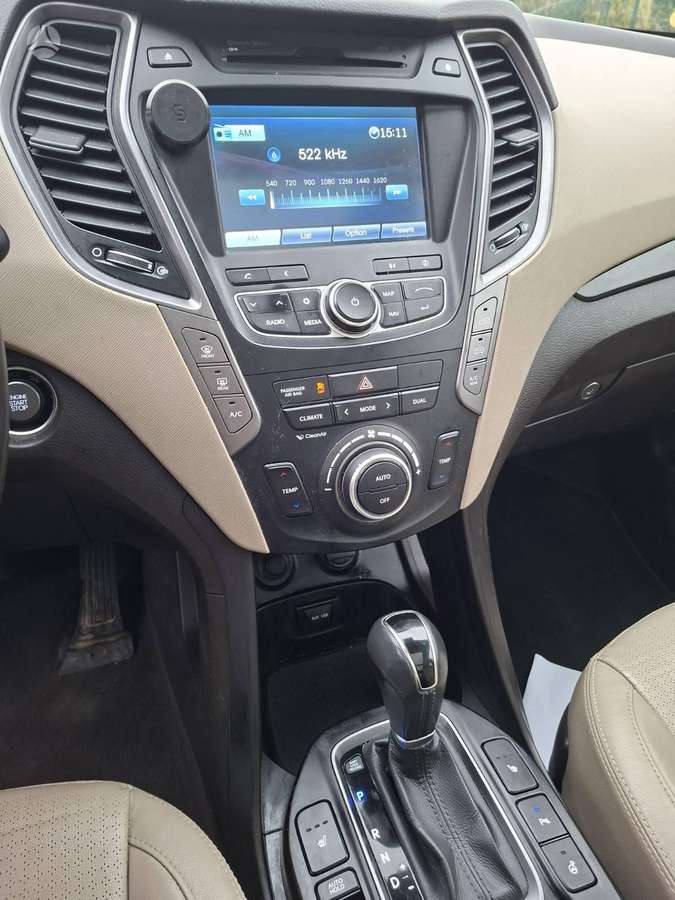 Hyundai Santa 2013 — photo 12