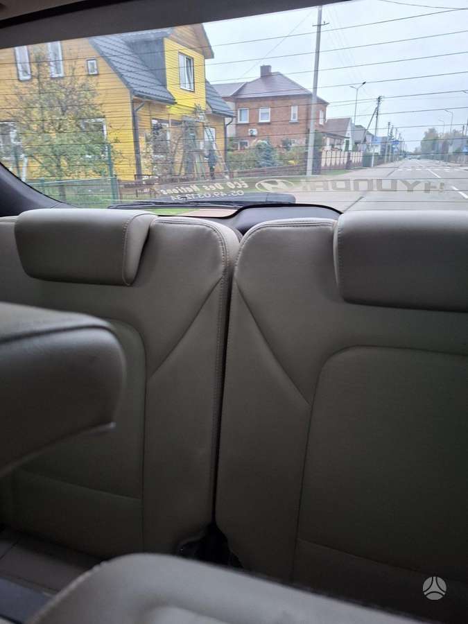 Hyundai Santa 2013 — photo 15