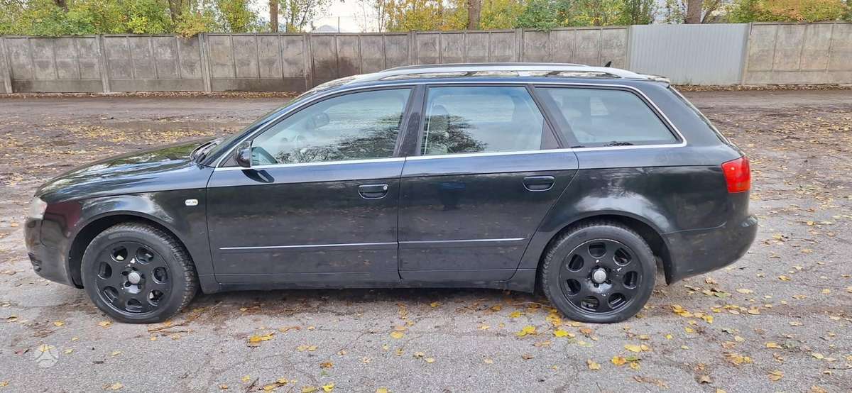 Audi A4 2006 — photo 11