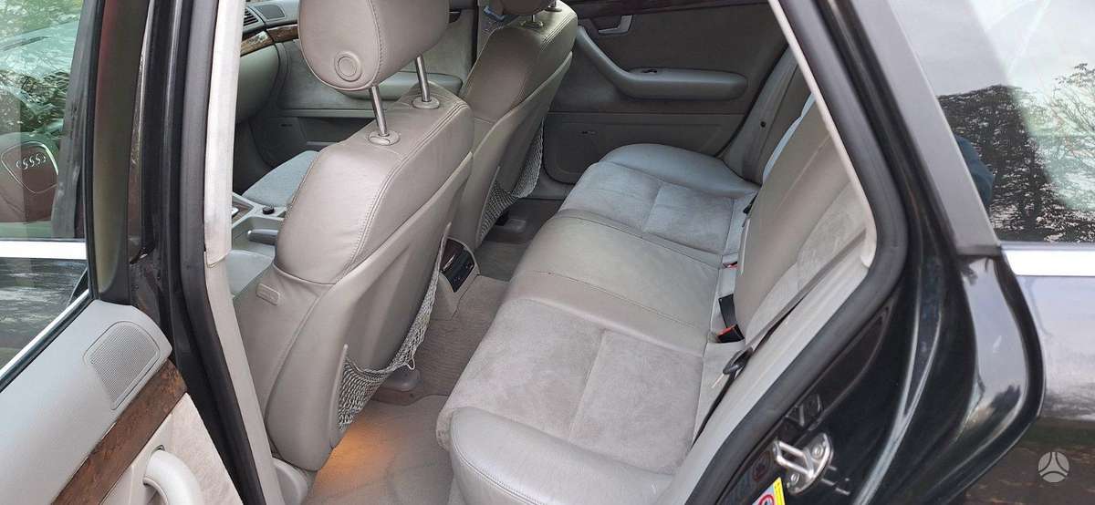 Audi A4 2006 — photo 5