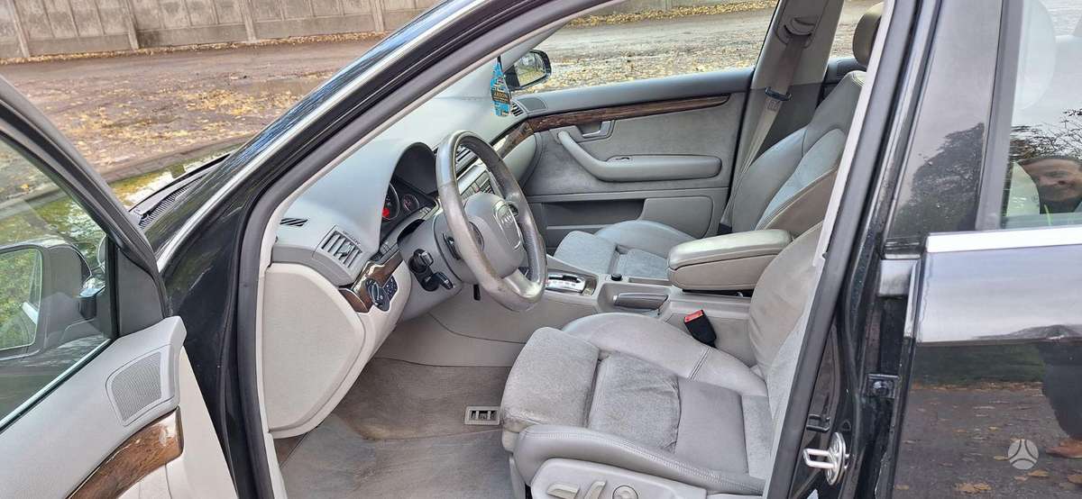 Audi A4 2006 — photo 6