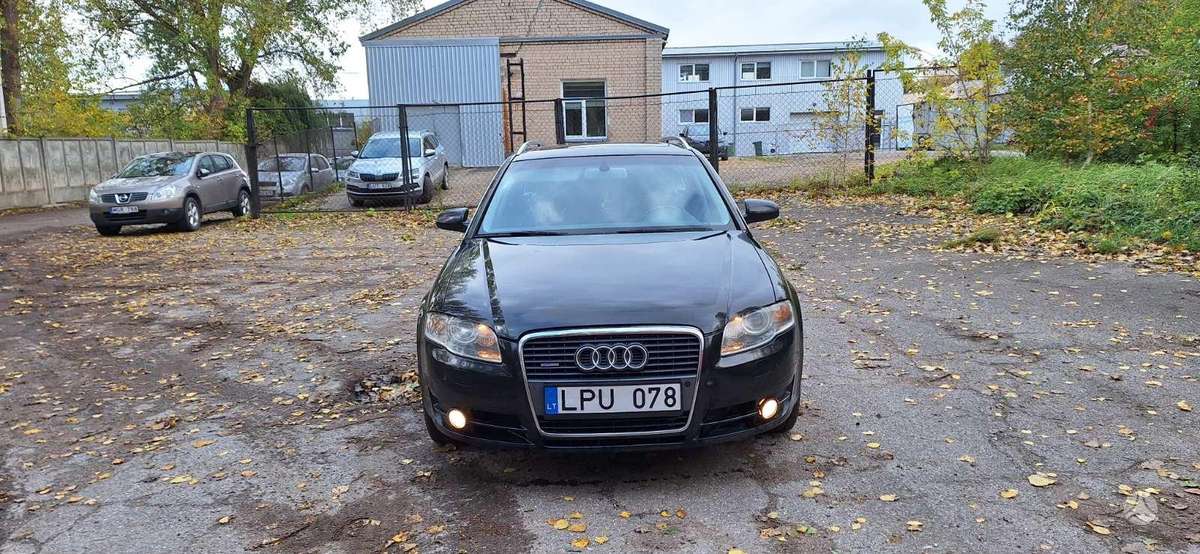 Audi A4 2006 — photo 7