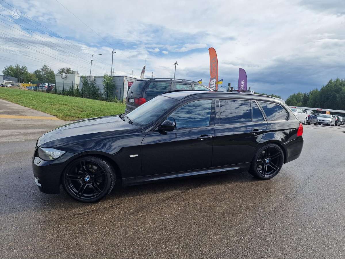 BMW 320 2012 — двигун 1995 cm³, 184 HP (135kW)